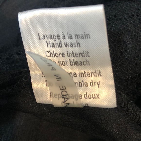 Grace & Mila Lace Back Black Blouse Small - Picture 10 of 11